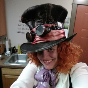 Meet your Posher, Elies